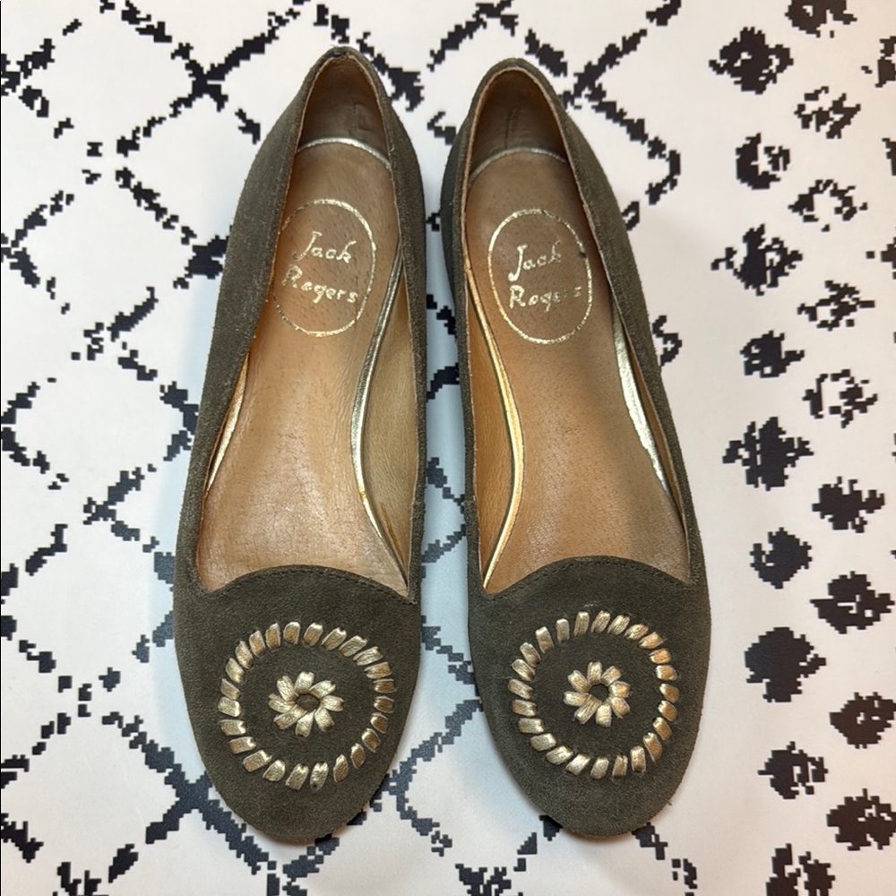 Jack Rogers Women’s Flat Shoes with Ornate Toe Design - US Size 6 M - GUC